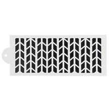 Load image into Gallery viewer, FineDecor Reusable Cake Decorating Stencil | Spray Floral Cake Mould | Wedding Cake Stencil | Cake Border Side Decoration Tool | FD 3337