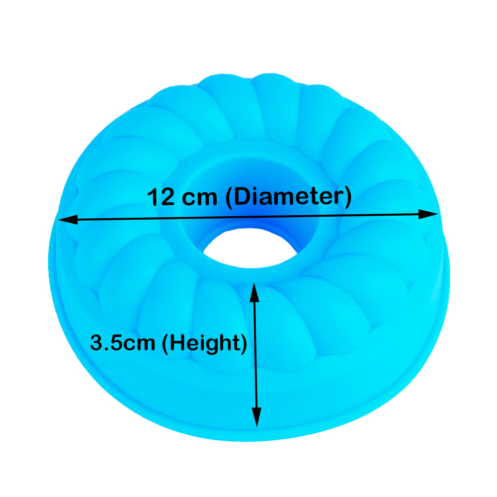 Bundt cake pan silicone top