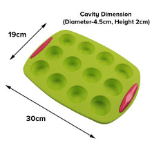 Load image into Gallery viewer, FineDecor 5 Psc Premium NonStick Silicone Bakeware Set, Non Stick Doughnut Pan, Muffin Pan, Loaf Pan, Round & Square Pan Kitchen Tool, FD 3402, Green