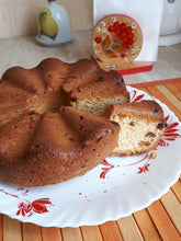 Load image into Gallery viewer, FineDecor Shuttlecock Shape Silicone Mousse/Pinata Cake Mould, Shuttlecock Mould, Non-stick Mould Tray for Baking, Dessert, Biscuit and Soap, FD 3173