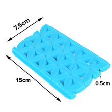 Load image into Gallery viewer, FineDecor Veined 4 Petal Flower Shape Fondant Quilt Mold Embosser Biscuit Mold Cookie Cutter For Cupcake Decoration And Cake Decorating Tool  FD 3260