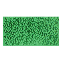 Load image into Gallery viewer, FineDecor Leaf Pattern Shape Fondant Quilt Mold Embosser Biscuit Mold Cookie Cutter For Cupcake Decoration And Cake Decorating DIY Tool - FD 3267