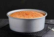 Load image into Gallery viewer, FineDecor Premium Aluminium Cake Pan/Mould Removable Bottom, Round Shape (8 inch diameter * 3 inch height), FD 3025
