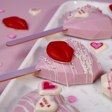 Load image into Gallery viewer, Foodecor Lips Shape Valentine Decorative Transfer Mould (Pack of 2) - BV 3223