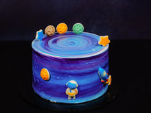 Load image into Gallery viewer, Foodecor Astronaut Space Themed Decorative Transfer Mould (Pack of 2) - BV 3242