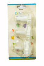 Load image into Gallery viewer, Finedecor™ Strawberry Plunger Cutter Tools- FD 2452