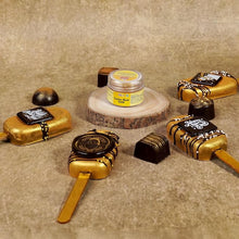 Load image into Gallery viewer, Glint Edible Luster Dust ( Gold ), 5g | Pearl Dust | Edible Sparkle Dust | Edible Product for Cake Decor | Glittering Shiner Dust | Gold - 5g
