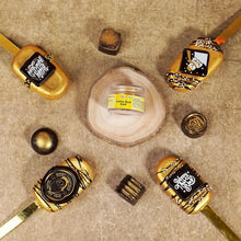 Load image into Gallery viewer, Glint Edible Luster Dust ( Gold ), 5g | Pearl Dust | Edible Sparkle Dust | Edible Product for Cake Decor | Glittering Shiner Dust | Gold - 5g
