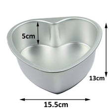 Load image into Gallery viewer, FineDecor Premium Aluminium Cake Pan/Mould Removable Bottom, Heart Shape (6 inch diameter * 2 inch height), FD 3026
