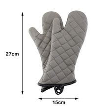 Load image into Gallery viewer, FineDecor Medium Professional Cotton Oven Mitt with Quilted Lines, Heat Resistant, Flexible Oven Hand Gloves, Grey, 1 Pair, 27 cm* 15 cm (FD 3060)
