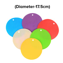 Load image into Gallery viewer, FineDecor Silicone Pot Holder and Oven Mitts (6 Pcs), Multipurpose Non-Slip Insulation Honeycomb Rubber Hot Pads Trivet (Multi Color) - FD 3403
