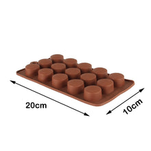 Load image into Gallery viewer, Finedecor Silicone Round Shell Shape Chocolate Mould - FD 3148, (15 Cavities)
