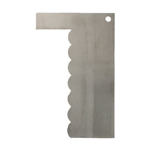 Load image into Gallery viewer, FineDecor Cake Scraper / Cake Edge Shaper / Cake Smoother, Cake Icing Scraper Cake Smoother Scraper Cutters Smoother Tool - FD 3348
