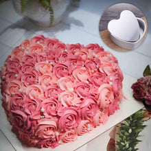 Load image into Gallery viewer, FineDecor Premium Aluminium Cake Pan/Mould Removable Bottom, Heart Shape (6 inch diameter * 2 inch height), FD 3026
