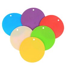 Load image into Gallery viewer, FineDecor Silicone Pot Holder and Oven Mitts (6 Pcs), Multipurpose Non-Slip Insulation Honeycomb Rubber Hot Pads Trivet (Multi Color) - FD 3403
