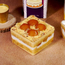 Load image into Gallery viewer, Bakersveggie  Eggless Mawa Cake Premix  1Kg
