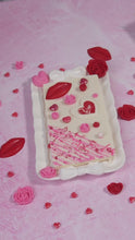 Load and play video in Gallery viewer, Foodecor Lips Shape Valentine Decorative Transfer Mould (Pack of 2) - BV 3223
